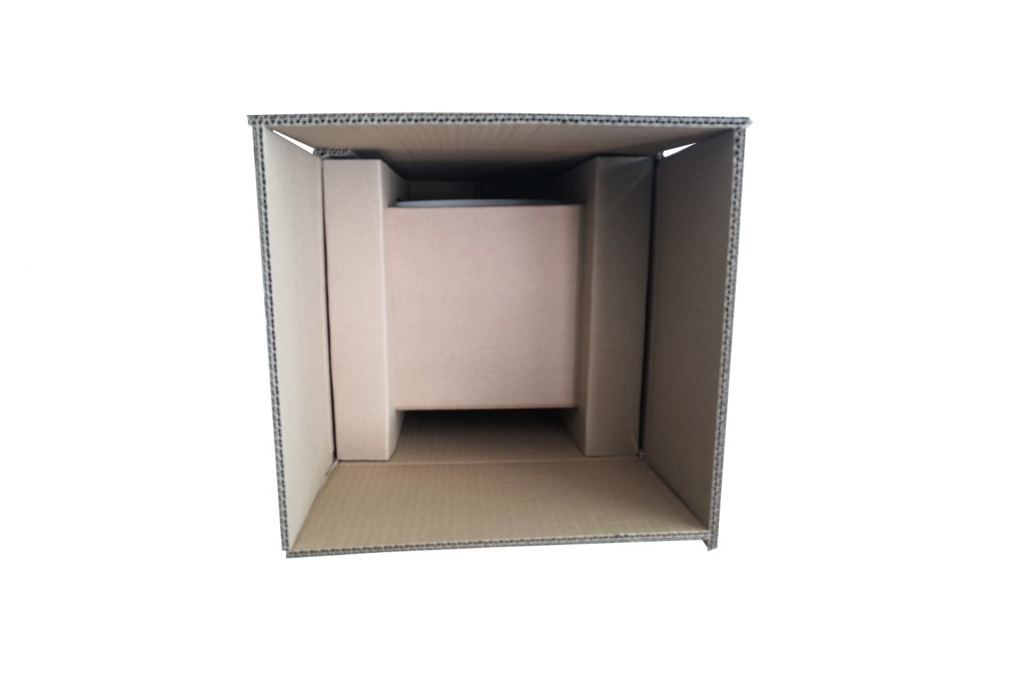 Boite carton avec calage protection sur mesure