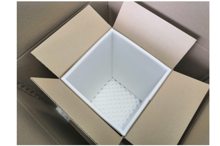 EMBALLAGE TABLE BASSE 3 Calage intérieur
